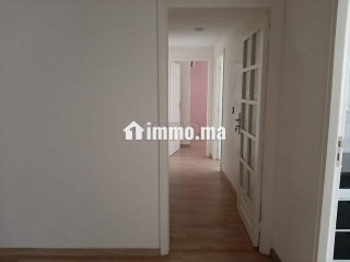 Haut Agdal joli apt sans meubles de 100 m² - Appartement à louer - Rabat