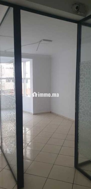 Plateau ht standing à côté alyasir - Location Immobilier - Casablanca - photo 3