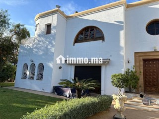 Villa de luxe à vendre à Californie.
Surface totale 800 m² - Villa à vendre - Casablanca