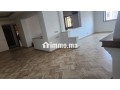 Bel appartement à vendre en plein boulevard Ghandi - miniature 2