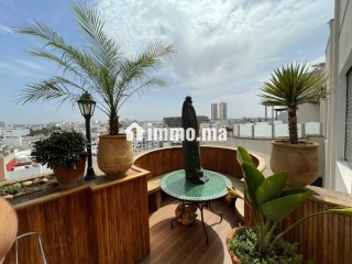 Bel appart au 9éme Etg avec terrasse plein Gauthier - Appartement à louer - Casablanca