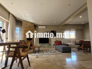 Appartement moderne plein Racine avec terrasse - Appartement à louer - Casablanca