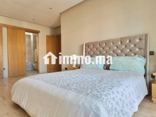 Appartement moderne plein Racine avec terrasse - Appartement à louer - Casablanca