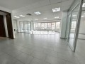 Bureaux en location à Moulay Youssef. Superficie 256 m². Cuisine équipée - miniature 5