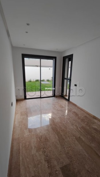 Annonce propriétaire: Appartement à louer à Dar Bouazza. Superficie 265 m². Prestation de conciergerie, belle Piscine - Location Immobilier - Dar Bouazza - photo 7