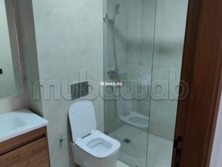Annonce propriétaire: Appartement à louer à Dar Bouazza. Superficie 265 m². Prestation de conciergerie, belle Piscine - Appartement à louer - Dar Bouazza