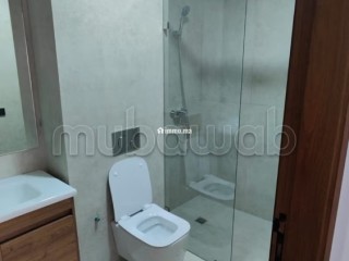 Annonce propriétaire: Appartement à louer à Dar Bouazza. Superficie 265 m². Prestation de conciergerie, belle Piscine - Appartement à louer - Dar Bouazza