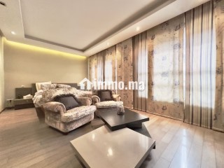 Appartement De Luxe 270 m2 Entiérement Meublé - Appartement à louer - Casablanca