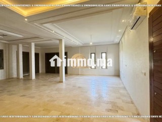 Villa Vide 300 m² à Louer – Résidence Sécurisée avec piscine collective à Targa - Villa à louer - Marrakech