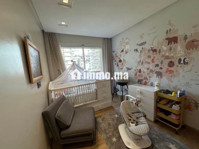 Bel appartement à vendre à Oasis. 3 chambres. Avec ascenseur et terrasse - Vente Immobilier - Casablanca - photo 7