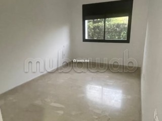 Appartement à l'achat à Riyad. 4 chambres agréables. Service de concierge et climatisation - Appartement à vendre - Rabat