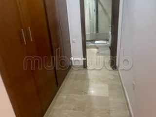 Appartement à l'achat à Riyad. 4 chambres agréables. Service de concierge et climatisation - Appartement à vendre - Rabat
