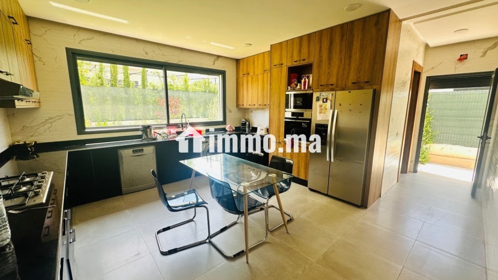 À Louer – Villa de Prestige à Menzah sur l’Avenue Mohammed VI - Location Immobilier - Rabat - photo 6