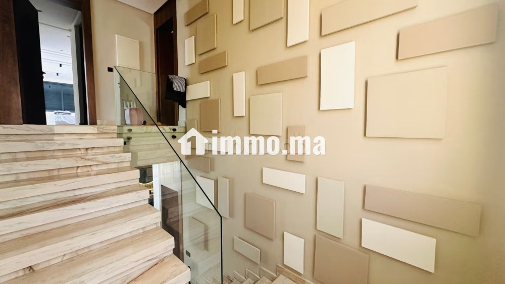 À Louer – Villa de Prestige à Menzah sur l’Avenue Mohammed VI - Location Immobilier - Rabat - photo 7