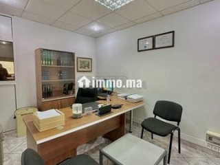 Bureau à vendre sur av. Al Mouqawama - Bureau à vendre - Agadir