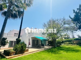 a-louer-villa-meublee-de-prestige-a-souissi