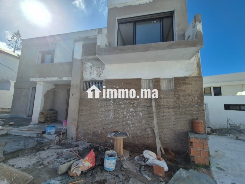 Cil / magnifique ville neuve 4 suite piscine - Location Immobilier - Casablanca - photo 2
