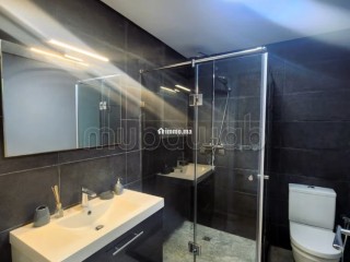 Studio meublé Luxe 55m2 à Q. Racine Rp des Sport - Appartement à louer - Casablanca