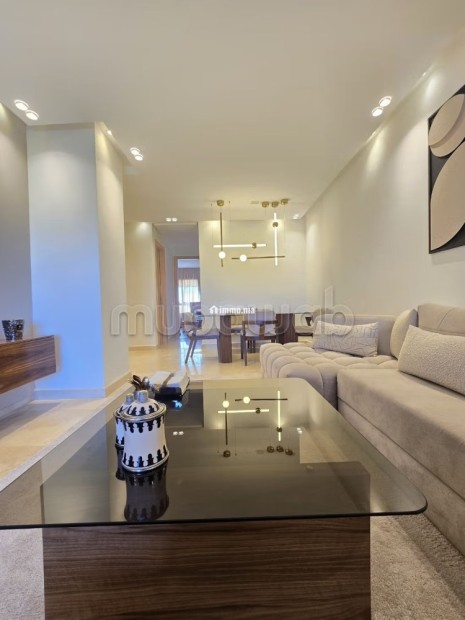 Location saisonnière à Boulevard Med 6.
Surface de 92 m².
Ascenseur et stationnement - Vente Immobilier - Marrakech - photo 6