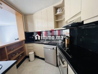 Bel appartement à vendre à Racine. 2 chambres agréables. Garage privé - Appartement à vendre - Casablanca