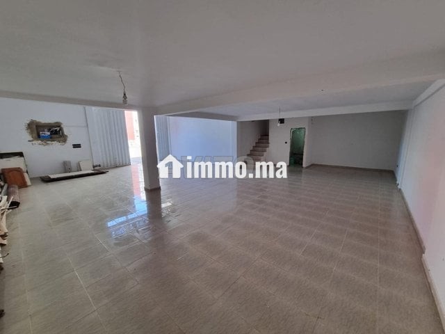 À Vendre – Local pour Dépôt à Khaizourane, Témara - Vente Immobilier - Temara - photo 2