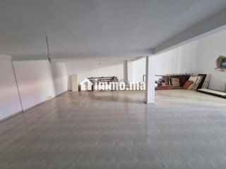À Vendre – Local pour Dépôt à Khaizourane, Témara - Local commercial à vendre - Temara