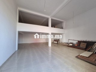 À Vendre – Local pour Dépôt à Khaizourane, Témara - Local commercial à vendre - Temara
