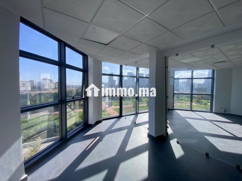 Plateau de bureau 58m anfa park cfc - Location Immobilier - Casablanca - photo 6