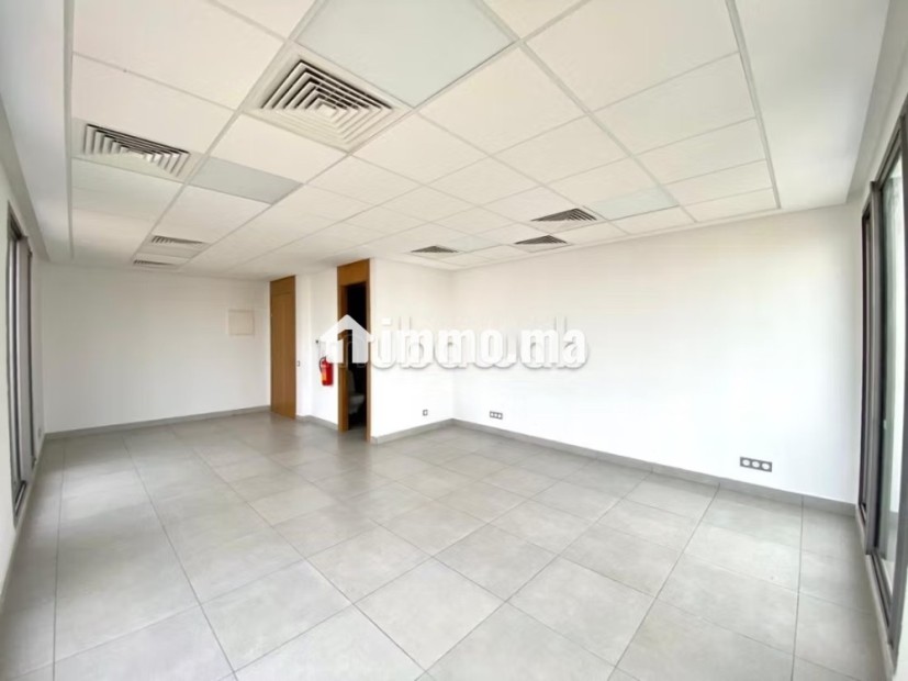 Plateau de bureau 45m france ville - Location Immobilier - Casablanca - photo 6