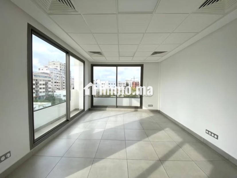 Plateau de bureau 45m france ville - Location Immobilier - Casablanca - photo 7