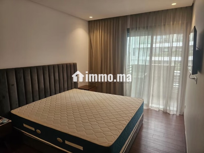 Casablanca Finance City Magnifique Appartement 2 chambres meublé avec terasse au 5 eme etage avec piscine - Location Immobilier - Casablanca - photo 4
