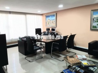 URGENT: Plateau Bureaux à Vendre ou Louer Bd ABDELMOUMEN - Bureau à vendre - Casablanca