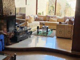 Villa de haut standing à vendre à Al Qods. 3 pièces confortables. Bien meublé - Villa à vendre - Casablanca