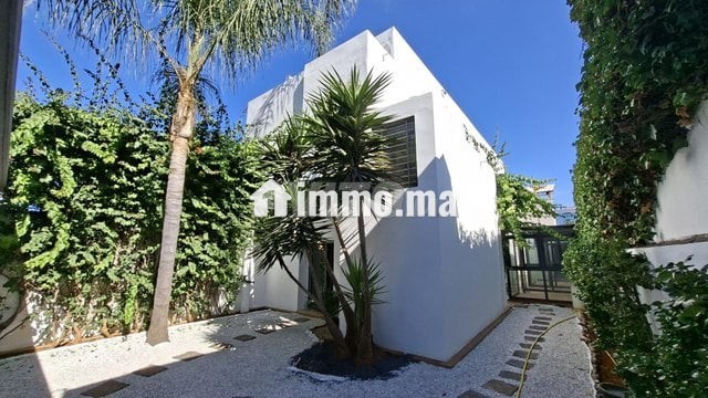 Villa 300 m² usage bureau proche Vélodrome - Location Immobilier - Casablanca - photo 1