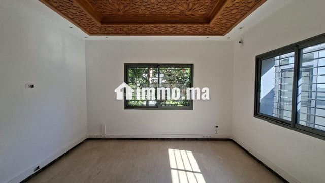 Villa 300 m² usage bureau proche Vélodrome - Location Immobilier - Casablanca - photo 8