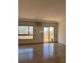 Superbe appartement vide, grande terrasse - miniature 4