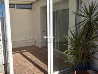 Superbe appartement vide, grande terrasse - Appartement à louer - Casablanca