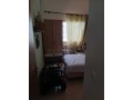 Apparemment bon état au rez de chaussée avec cour - miniature 6