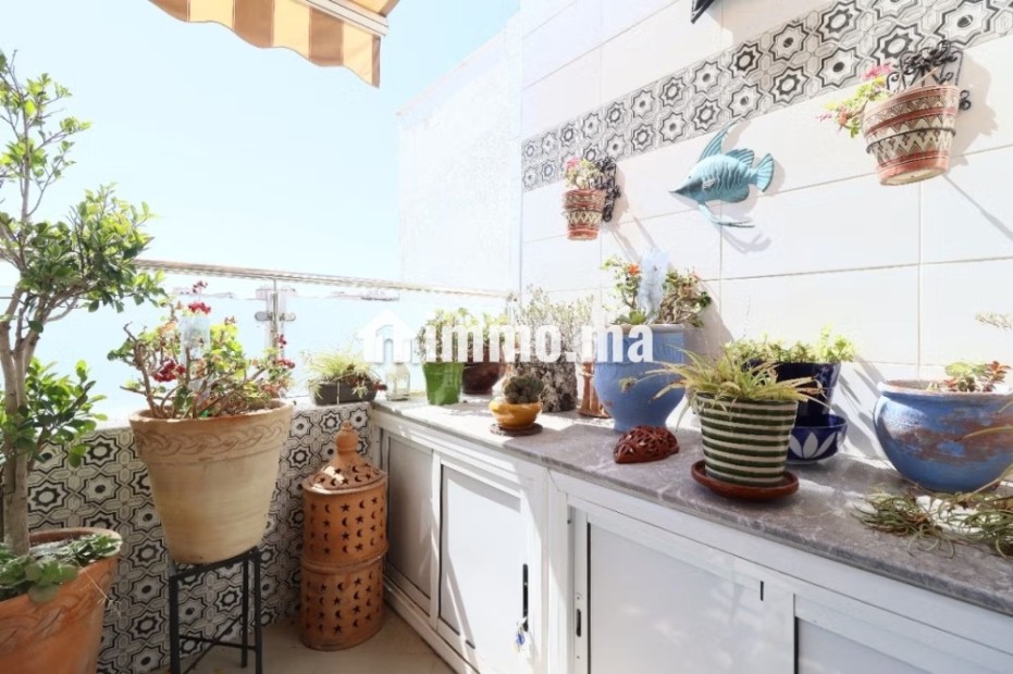 Vente d'un bel appartement à av mly youssef. 3 chambres agréables. Meublé - Vente Immobilier - Tanger - photo 2