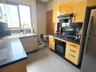 Au calme. Residence securisee la corniche - Appartement à louer - Casablanca