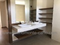 A louer Villa haut standing neuve avec piscine - miniature 8