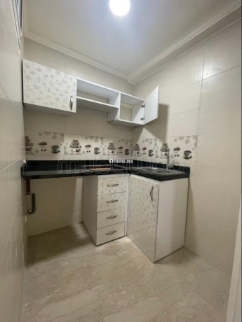 superbe-studio-a-louer-a-agdal-1-piece-residence-avec-concierge-big-2