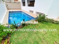 Villa haut standing neuve avec piscine et chauffage central - miniature 1