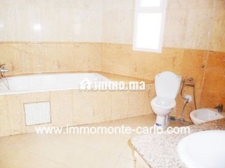 Location villa Rabat avec piscine à Rabat Souissi - Villa à louer - Rabat