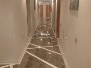 Location d'un appartement à Guéliz. 1 chambre. Ascenseur et terrasse - Appartement à vendre - Marrakech