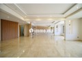 Appartement en location à Bourgogne Ouest sans vis à vis. Surface totale 244 m². Cheminée et concierge - miniature 3