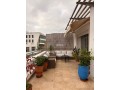 Appartement meublé sans vis à vis avec terrasse - miniature 2