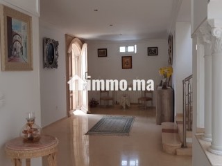 Magnifique villa à vendre de 2030m2 Mohammedia - Villa à vendre - Mohammedia