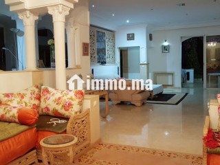Magnifique villa à vendre de 2030m2 Mohammedia - Villa à vendre - Mohammedia