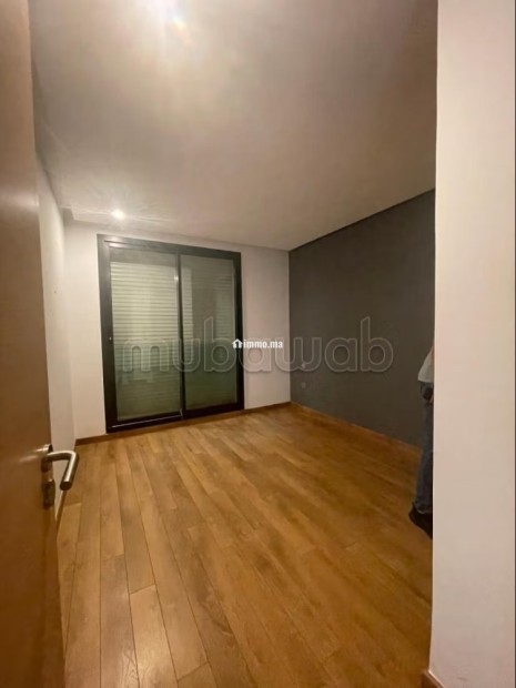 Louez cet appartement. 3 grandes pièces. Ascenseur - Location Immobilier - Rabat - photo 3